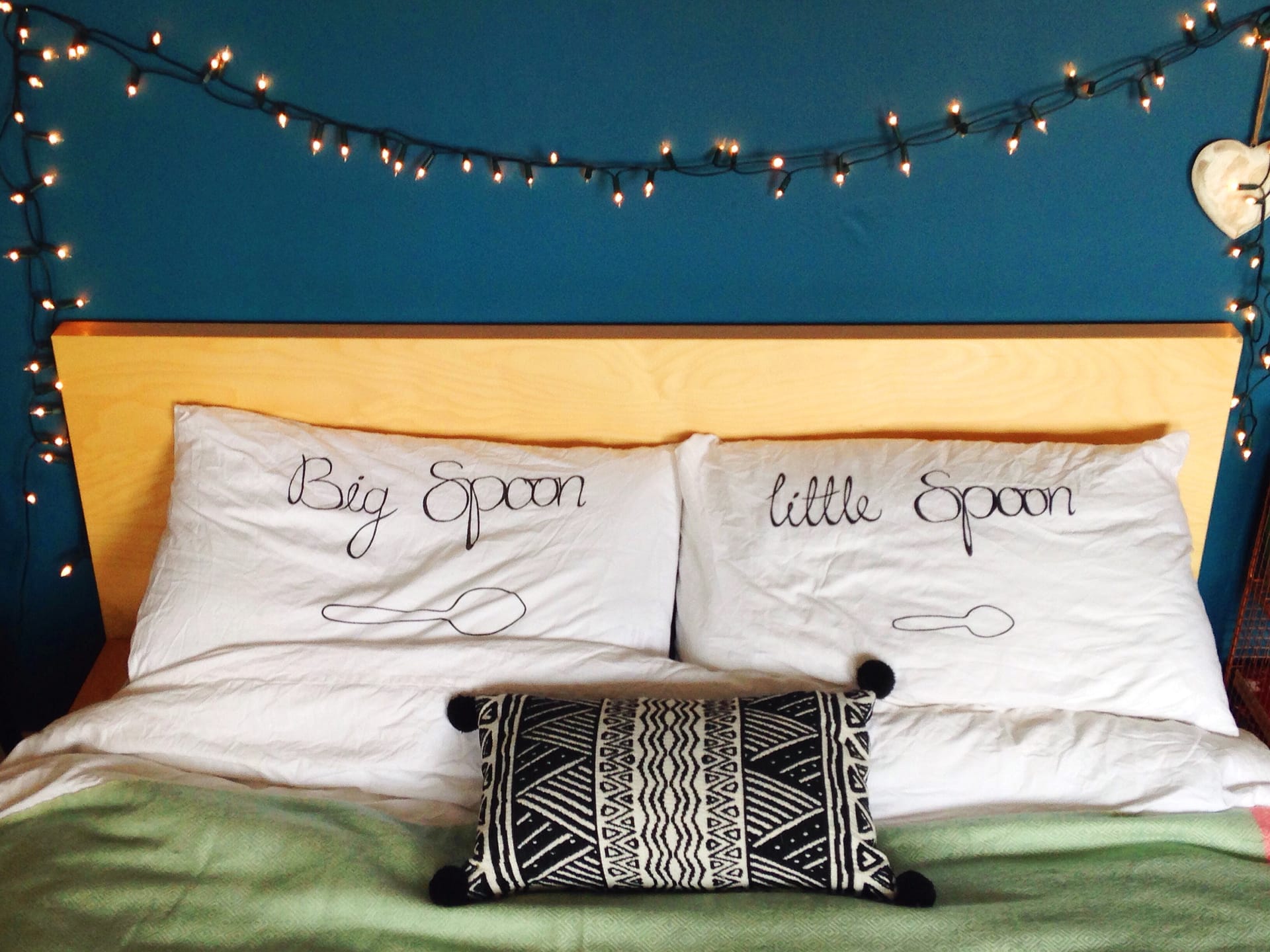 DIY pillowcase big and little spoon yellow feather blog